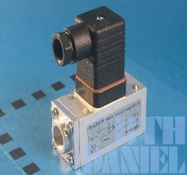 Przeka�nik pneumoelektryczny G1/4